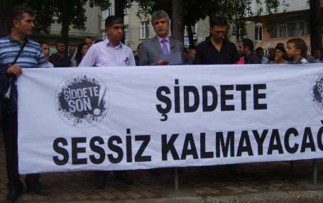 Eğitimciler şiddete sessiz kalmayacak