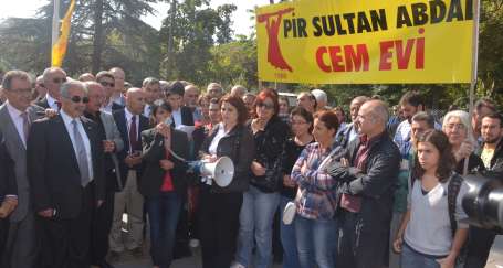 Cemevini hep birlikte yaptık hakim bey!