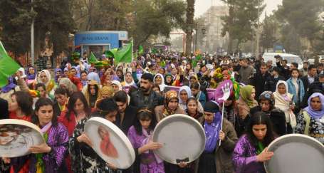 Urfa’da renk cümbüşü