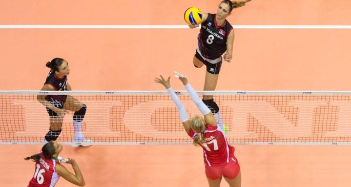 A Milli Kadın Voleybol Takımı ABD’ye 3-1 yenildi