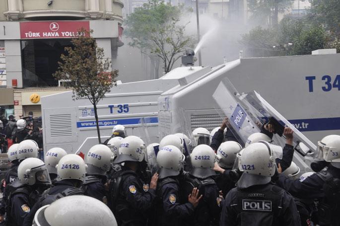 Böyle saldırılar ancak otoriter rejimlerde olur