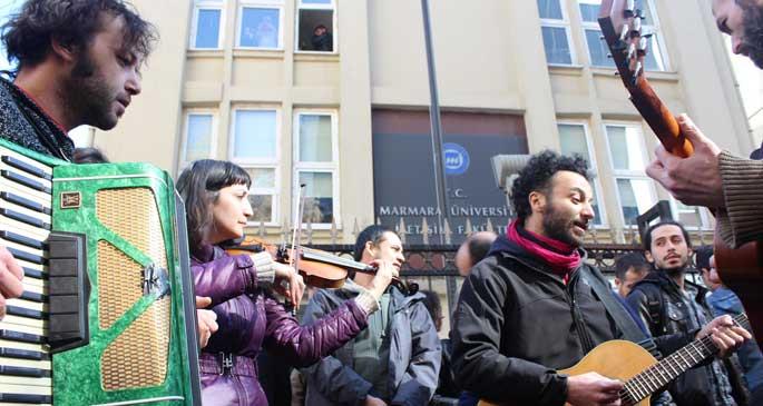 ‘Bu karardan utanç duyuyoruz’