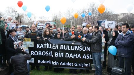 Roboskî’nin elleri AKP’nin yakasında