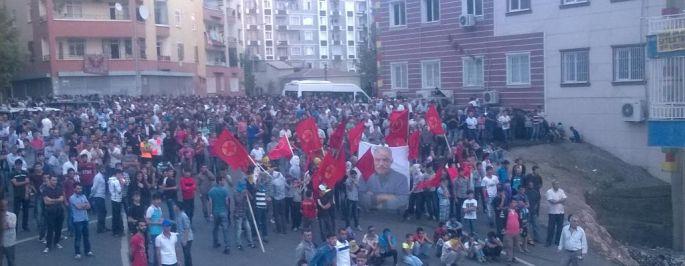 Diyarbakır\'da Kobanê eylemine polis saldırısı