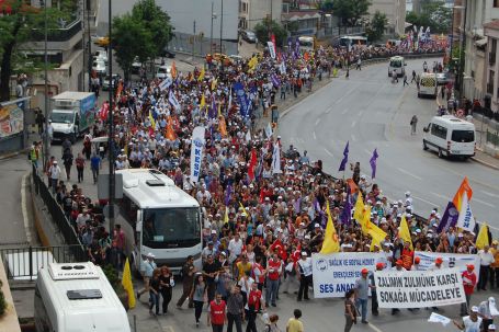 Emekçiler grevde