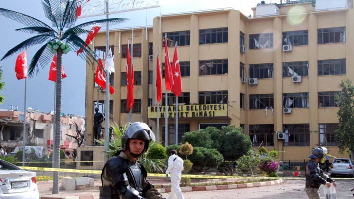 'Yasak halkın yansız bilgilenme hakkını zedeler'