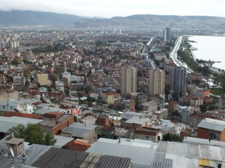 İzmir’in deprem senaryosu yok!