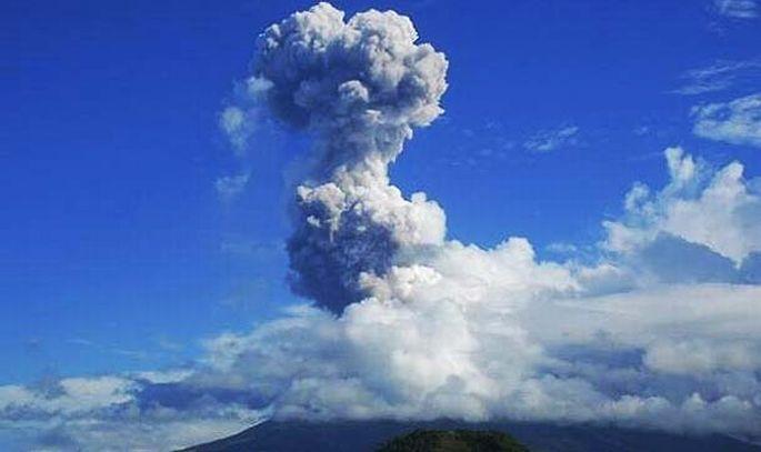 Filipinler\'de Mayon Yanardağı aktifleşti