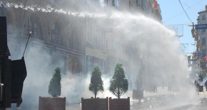 Gezi davasında taş silah sayıldı! 