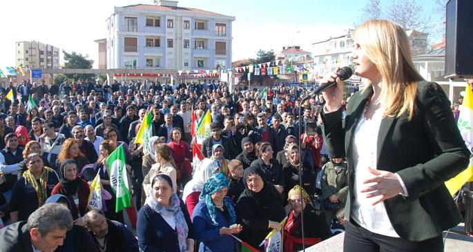 HDP Tuzla ve Pendik\'te seçim bürolarını açtı 