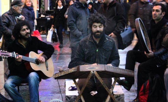 Müzik sadece şaşaalı mekanlara ait değil