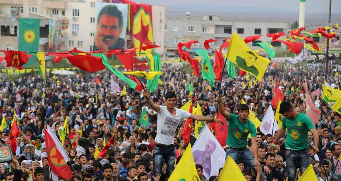 Öcalan: Sizinle Amara\'da kurulan güneşin sofrasındayım