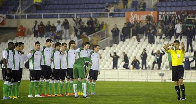 Racing Santanderli futbolcular ‘iş bıraktı’