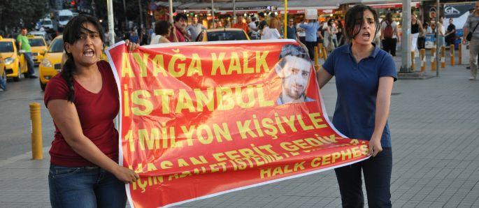 Taksim\'de Hasan Ferit eylemine saldırı: 20 gözaltı