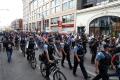 Chicago'da polis şiddeti protesto edildi; Trump istifaya çağırıldı