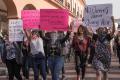Meksika'da polis tecavüzlerine karşı binlerce kadın sokakta!