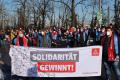 Almanya'da metal işçileri sokakta: Mücadele ve dayanışma kazandırır