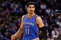 Pasaportu iptal edilen Enes Kanter Romanya'ya giremedi