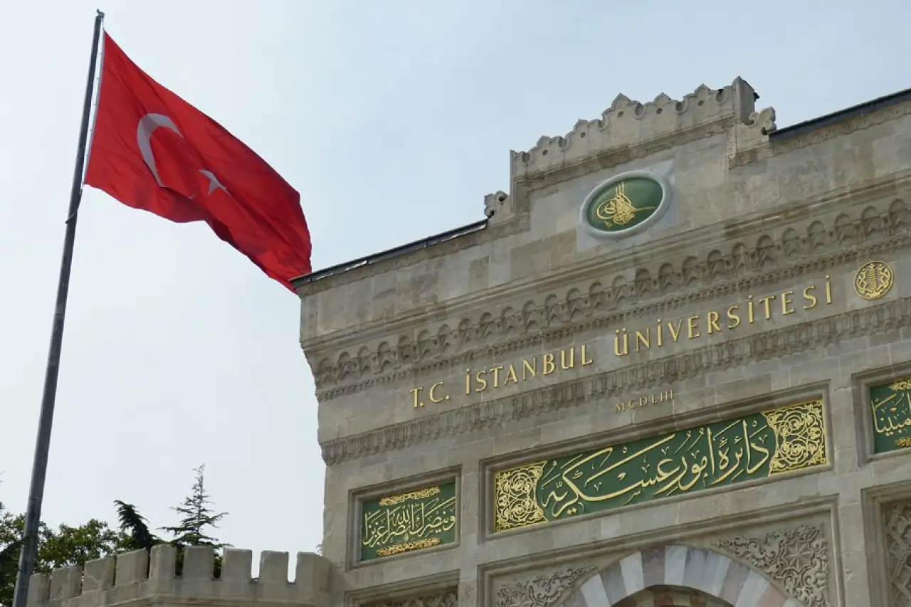 İstanbul Üniversitesinde mülakat çelişkisi: Sınavda birinci oldular, mülakatta elendiler