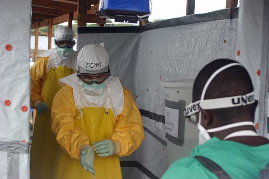 DSÖ’den Ebola salgını için “yüksek risk” uyarısı