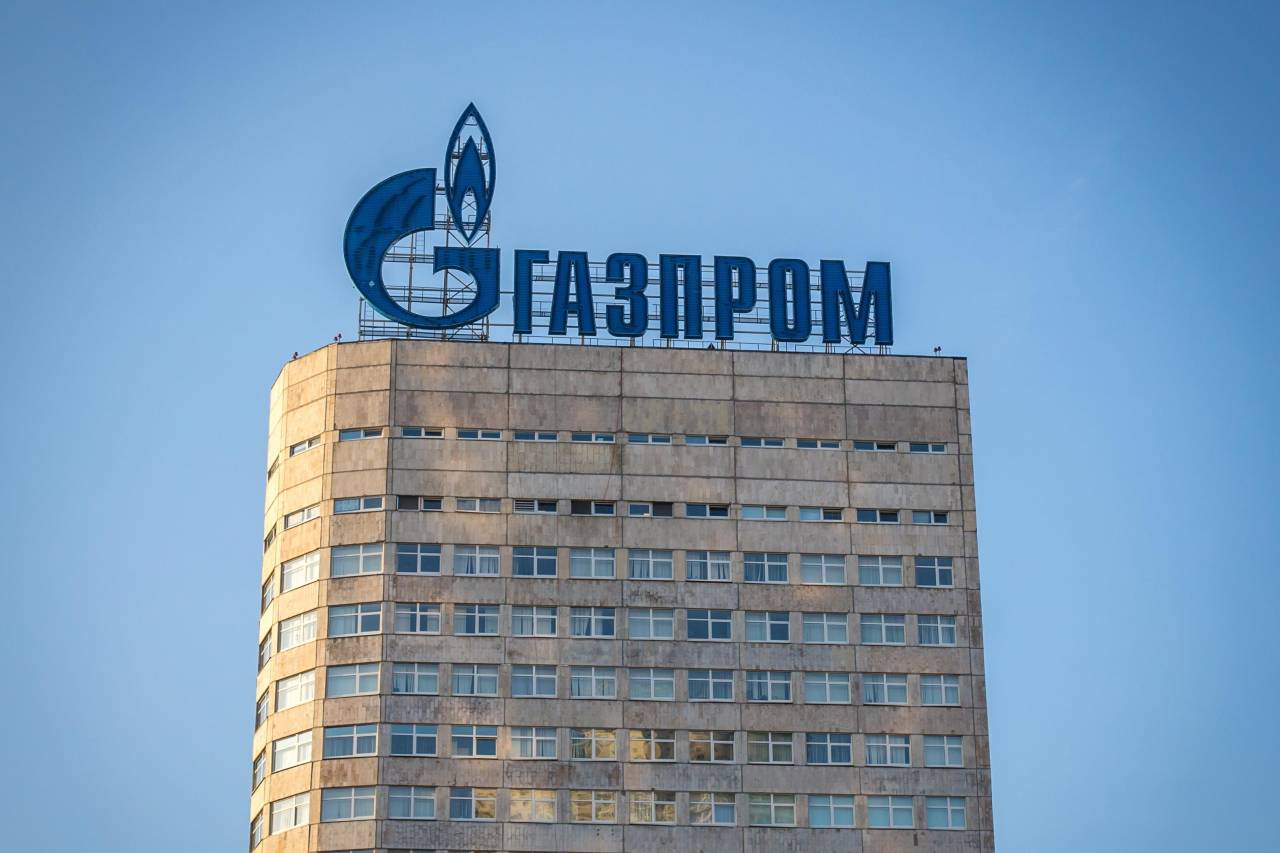 Gazprom hisseleri dibi gördü