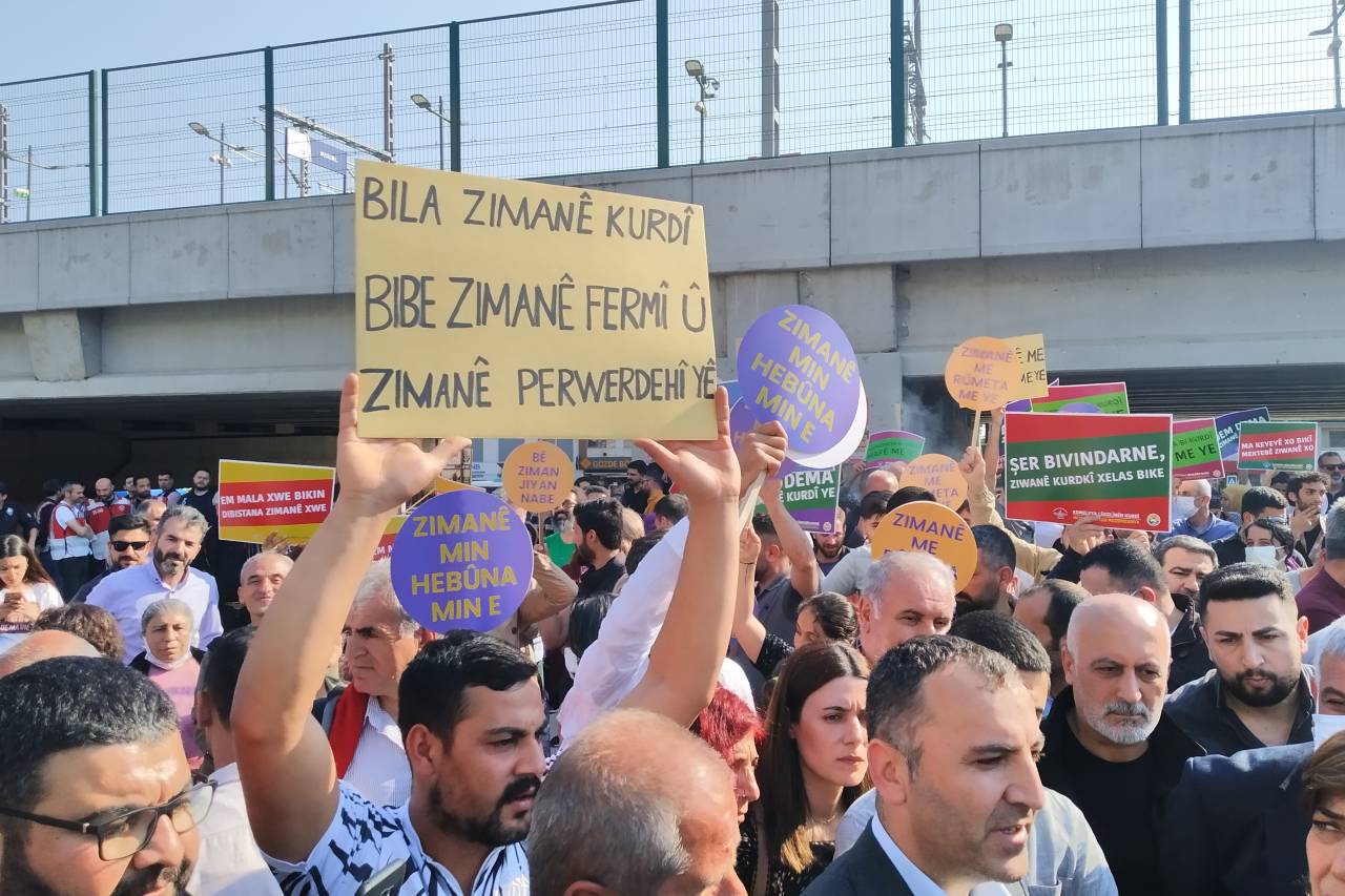 Bir buçuk yılın ardından Kürt gençliği vaat değil, somut adım bekliyor!