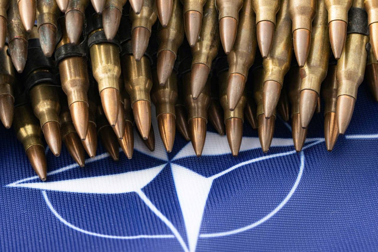 NATO nefes aldırmıyor: Sadece 2023’te 233 milyon metrik ton sera gazı üretti!