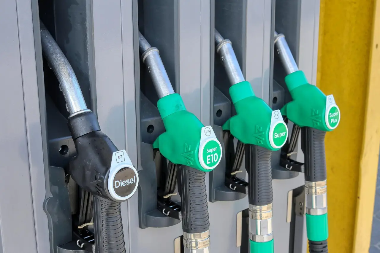 Motorin 60 TL’yi geçiyor: Akaryakıtta yeni zam haftası