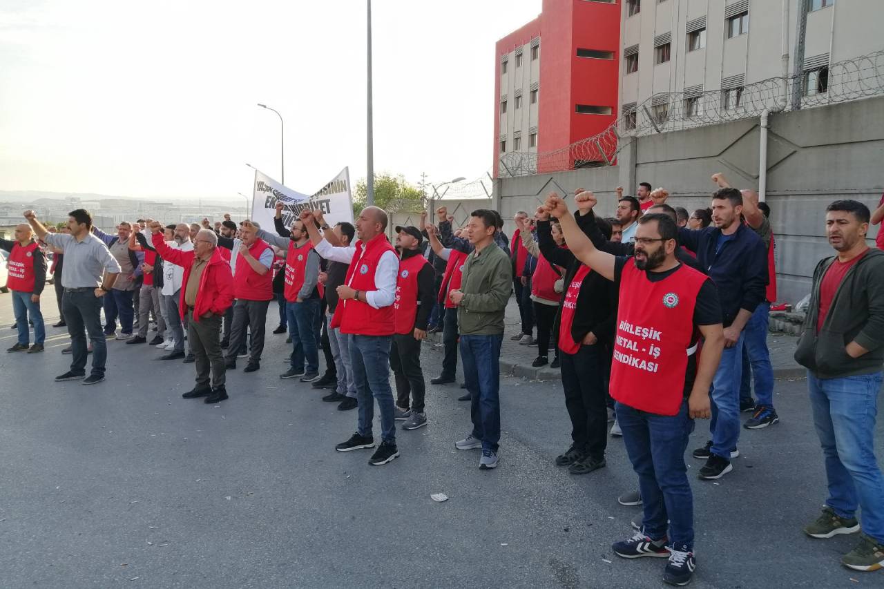 Smart Solar işçilerinin direnişine Emek Bilim Kampı’ndan destek