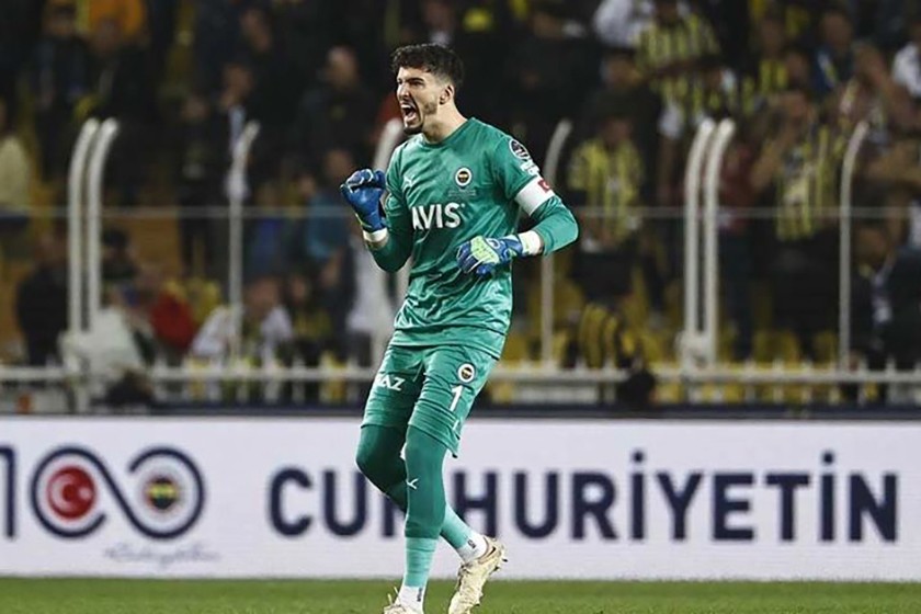 Manchester United'da Altay Bayındır kararı! Beşiktaş devrede