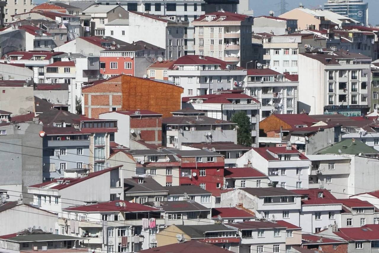 Konut ve iş yeri satışlarında düşüş sürüyor: Mayıs ayında 93 bin 333 konut el değiştirdi