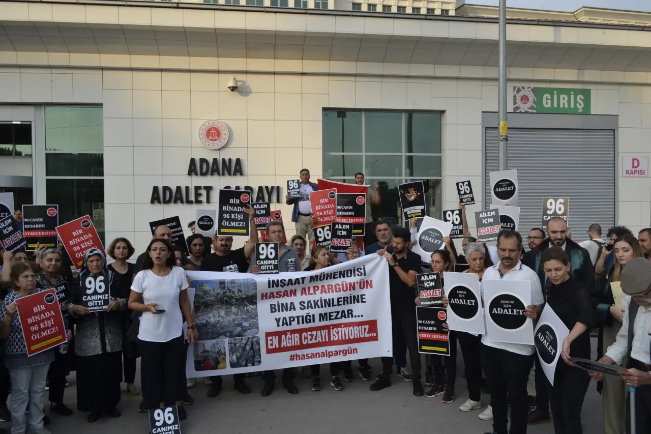 Adana'da 96 kişinin hayatını kaybettiği Alpargün Apartmanı davasında  3 kamu görevlisine soruşturma izni