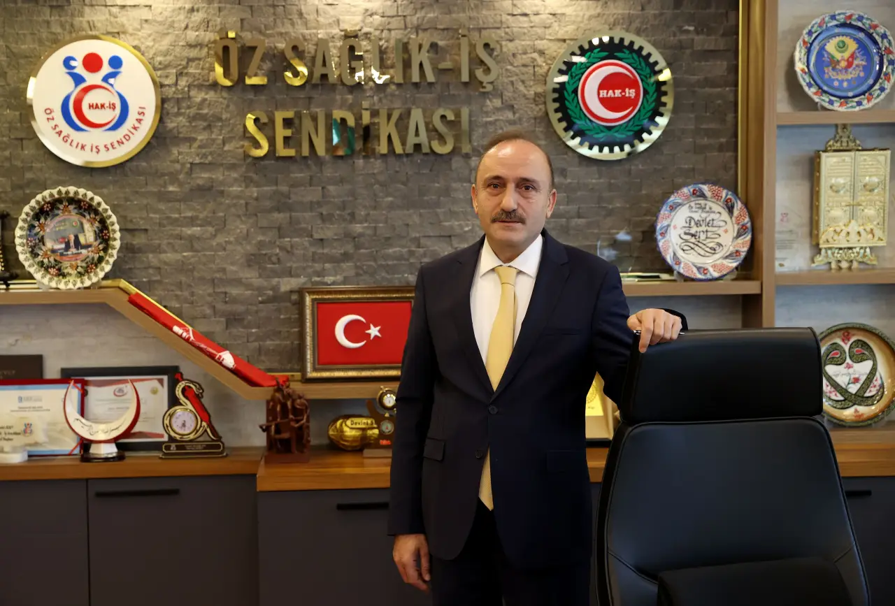 Öz Sağlık-İş'te 1 sendikacının maaşı 5 işçinin ücreti kadar