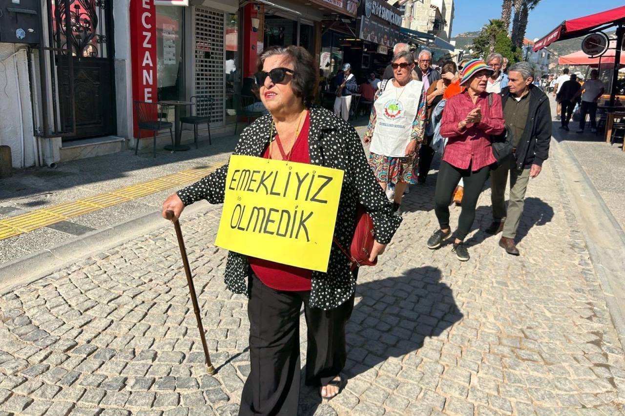 Emeklileri yoksullaştıran zam: Teklif komisyonda, sefalet tablosu raporda
