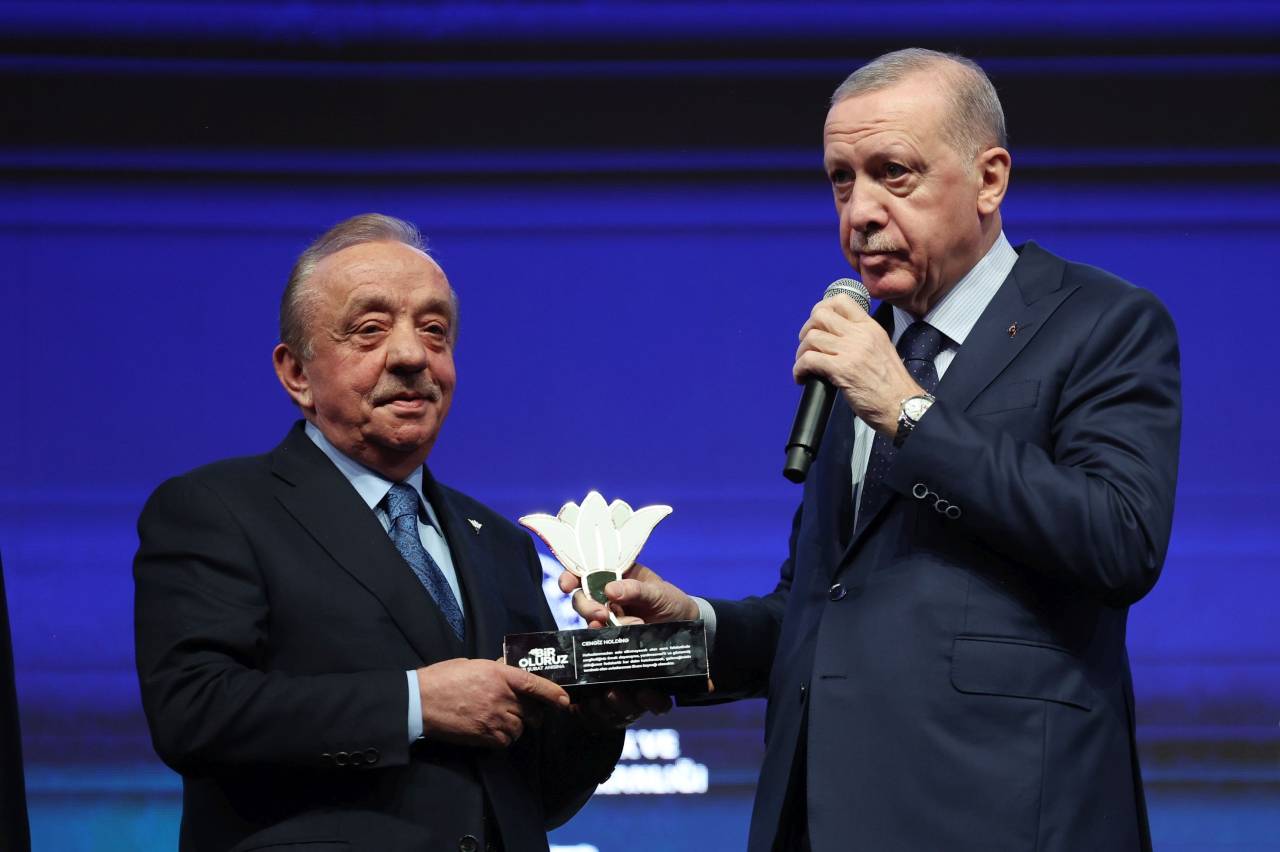 Müteahhitlik giderleri bütçede büyümeyi sürdürdü: Beş ayda 198,5 milyar TL ödeme