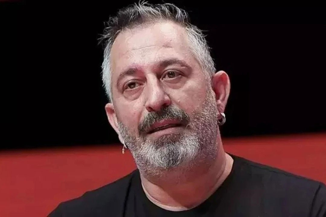 Cem Yılmaz hastaneye kaldırıldı