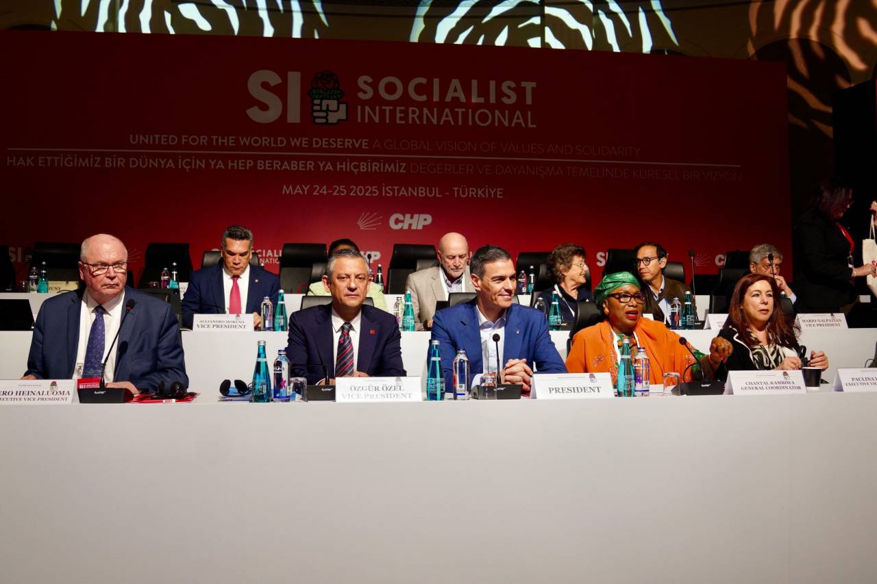Sosyalist Enternasyonal’den mutlak butlan tepkisi: 'Darbe niteliğindedir, kabul edilemez'