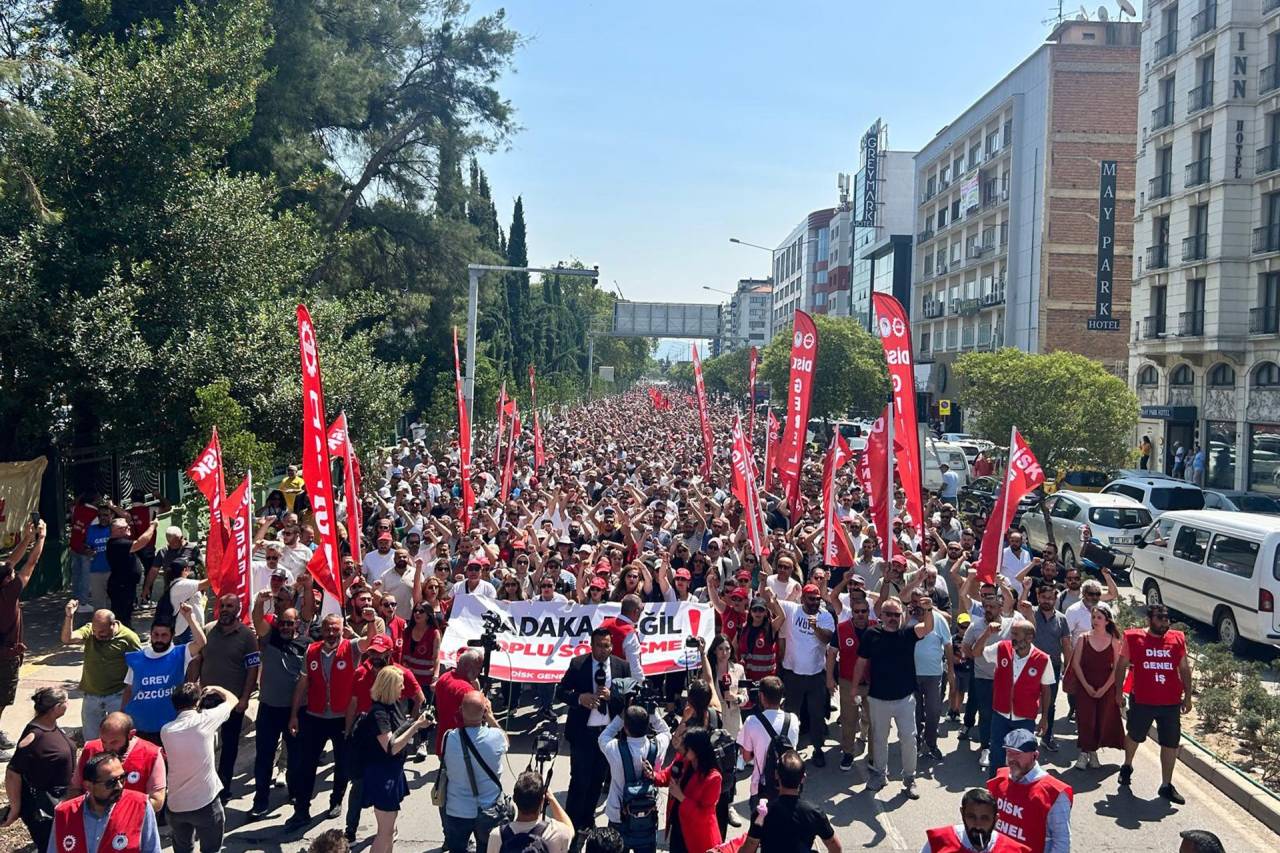 Kayyım da grev kırıcılığı da aynı baskıcı sistemin araçlarıdır