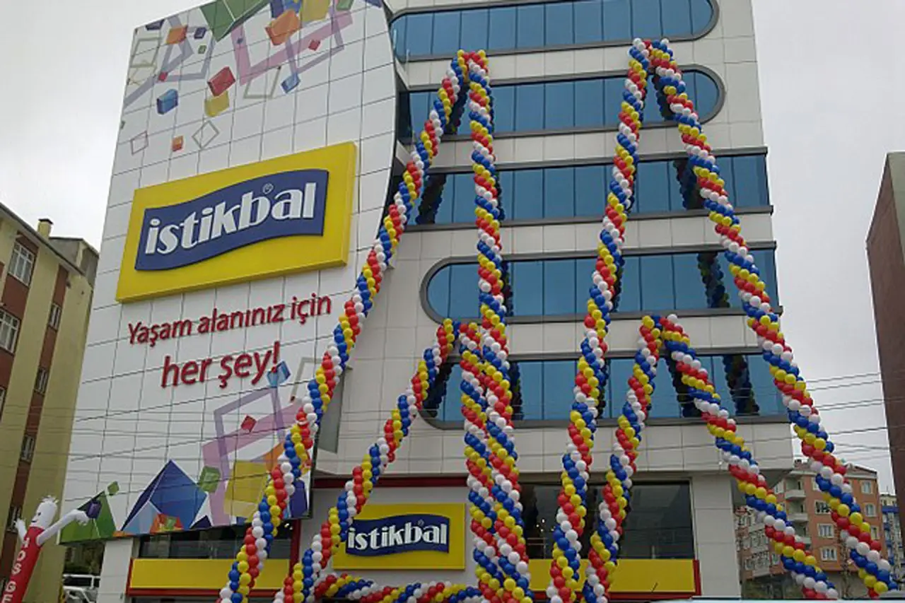 İstikbal mobilya satıldı