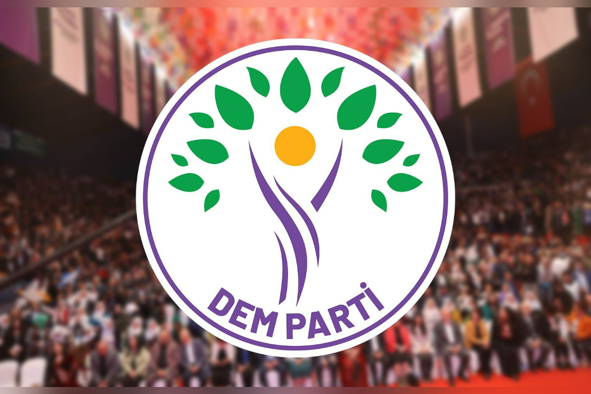 DEM Parti 'Diyarbakır’da dört belediye eş başkanı görevden alındı' haberlerini yalanladı