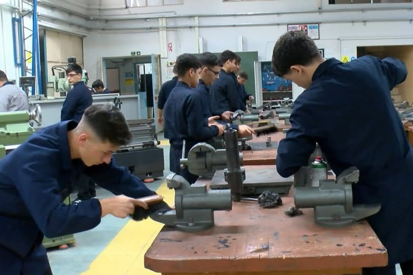 Milletvekili Eren'den Bakan Işıkhan'a soru önergesi: İş cinayetinde yaşamını yitiren 15 yaşındaki Eren Gündoğdu’nun ölümü Meclis gündemine taşındı