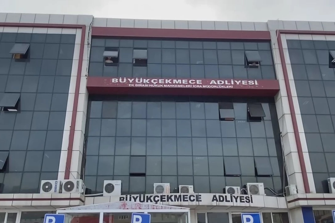 Büyükçekmece başsavcılığının emanet kasasının soyulmasına ilişkin soruşturma: 2 şüpheli teslim oldu