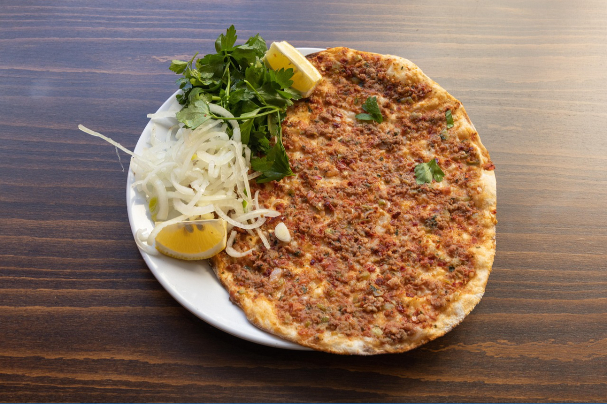 Lahmacunu 1450 liraya satan işletmeye para cezası