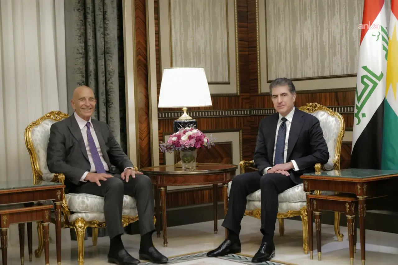 Barzani, ABD'nin Suriye Özel Temsilcisi Barrack ile görüştü