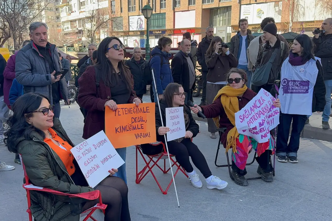 Gülizar Biçer Karaca'dan yasa teklifi: Engelli bireyler için hizmete erişim kanunla güvence altına alınmalı