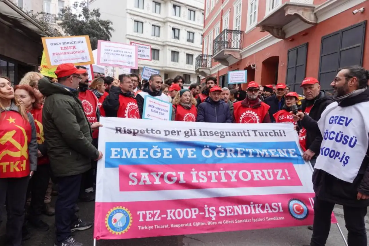 İtalyan Lisesinde sözleşme sonrası kıyım: 123 günlük grevi kazanan öğretmenler işten çıkarılıyor