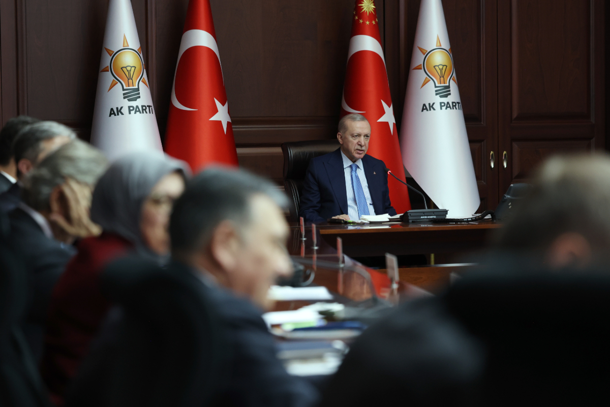 AKP Meclis grubu yarın kapalı toplanacak: 'Çerçeve yasa' ile ilgili bilgilendirme yapılacak