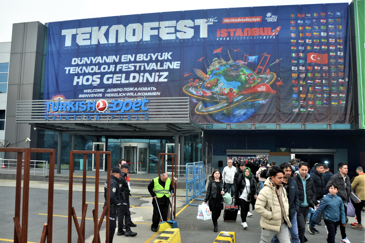 Teknofest gerçeği: Savaş, sömürü ve rekabet festivali