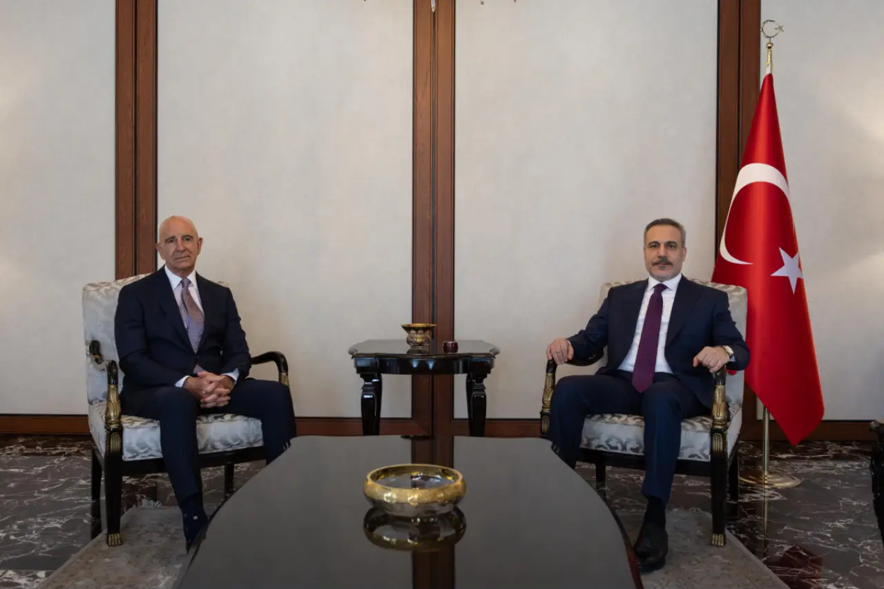 Bakan Fidan, ABD'nin Ankara Büyükelçisi Tom Barrack'ı kabul etti