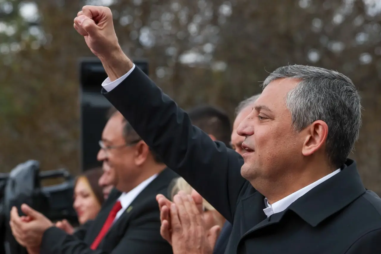 CHP Lideri Özgür Özel: Partiden ayrılmayacağız, baskın seçim olursa yüzde 60’la kazanırız